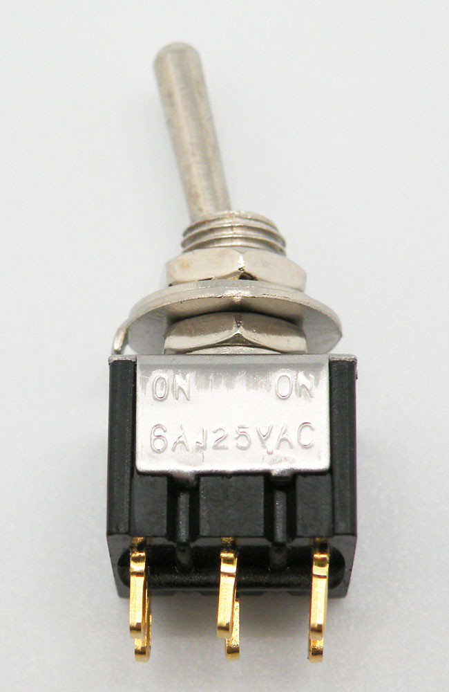 [1122ELG] INTERRUPTOR MINI 6P. (DPDT) ON-OFF-ON, 120V. 5A (250V. 2A)