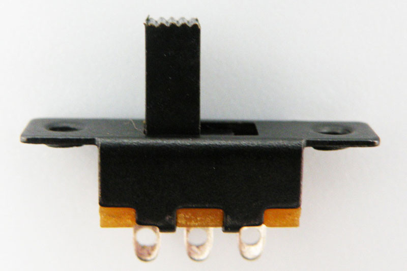 [2153ELG] CONMUTADOR DESLIZANTE 3P, 125V. 0.5A