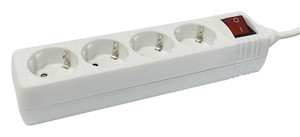 Base múltiple 4 tomas 3 metros con interruptor. Mod. 36.225/3