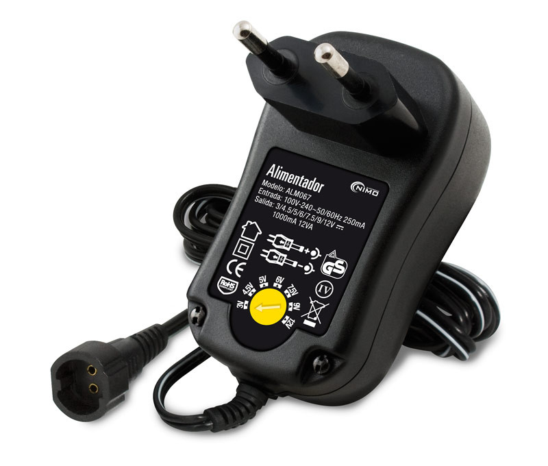 [ALM067ELM] Alimentador Regulable Universal 3..12Vcc 12W 1A. Mod. PW2000006