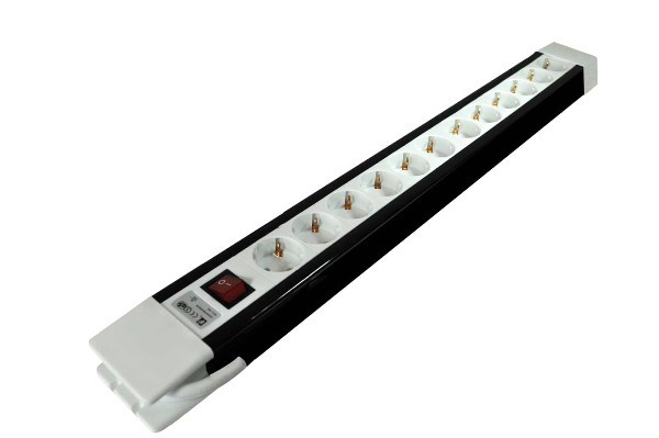 Base 12 tomas TTL cable 3 m y con interruptor. Mod. LU-1060