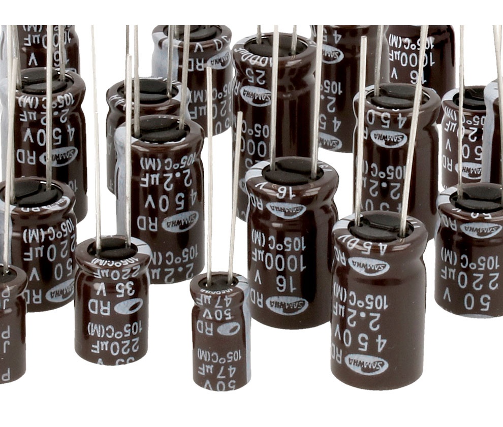 [CER100100] Condensador electrolítico 100uF 100V. Mod. CE100100