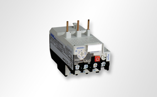 Relé térmico p/ contactor C8 de 0,63..1A SASSIN. Mod. R825/1