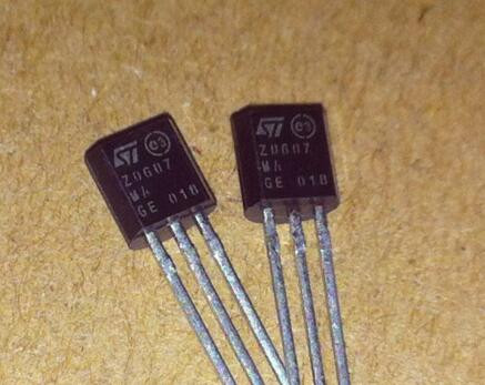 Triac Z0607MA TO-92