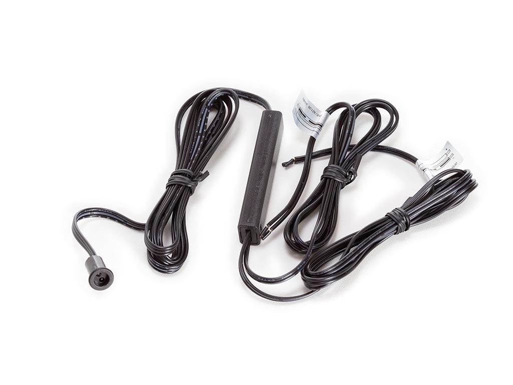 Interruptor con sensor de puerta empotrado 12/24V detección 0-4 cm. Mod. LQS01