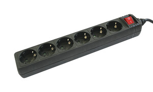 [36235NEDH] Base múltiple 6 tomas con interruptor luminoso 1.5 metros negro. Mod. TMUAD506SBK